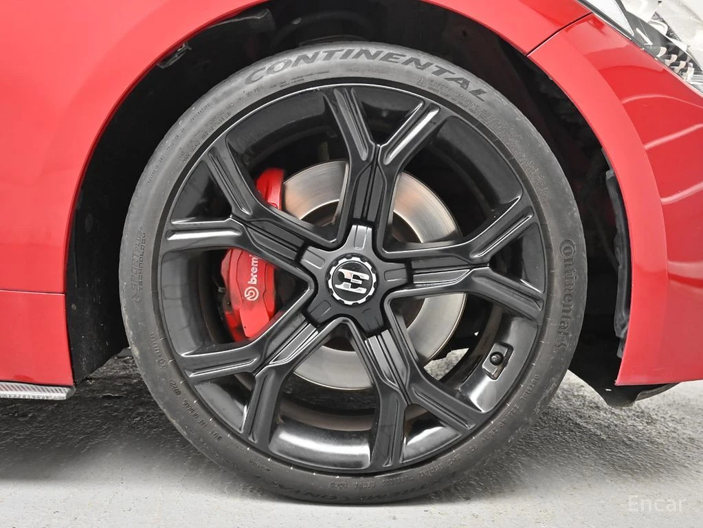 Kia Stinger 3.3 GT* HARMAN KARDON* DISTRONIC* 360* HEAD-UP* , снимка 5 - Автомобили и джипове - 54894175