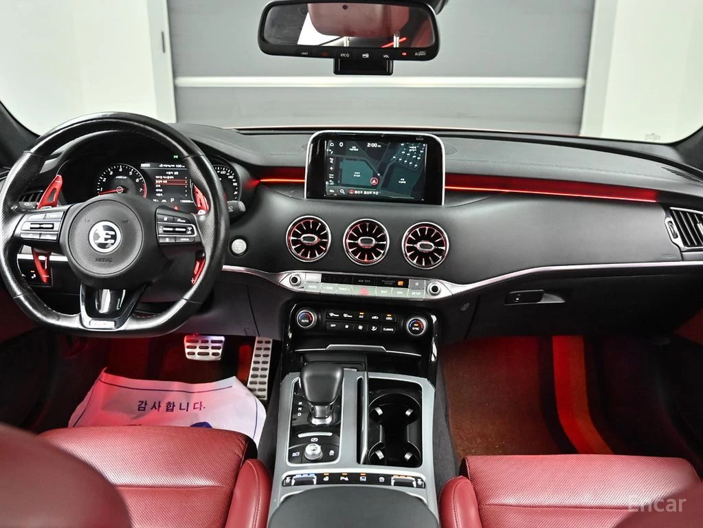 Kia Stinger 3.3 GT* HARMAN KARDON* DISTRONIC* 360* HEAD-UP* , снимка 8 - Автомобили и джипове - 54894175