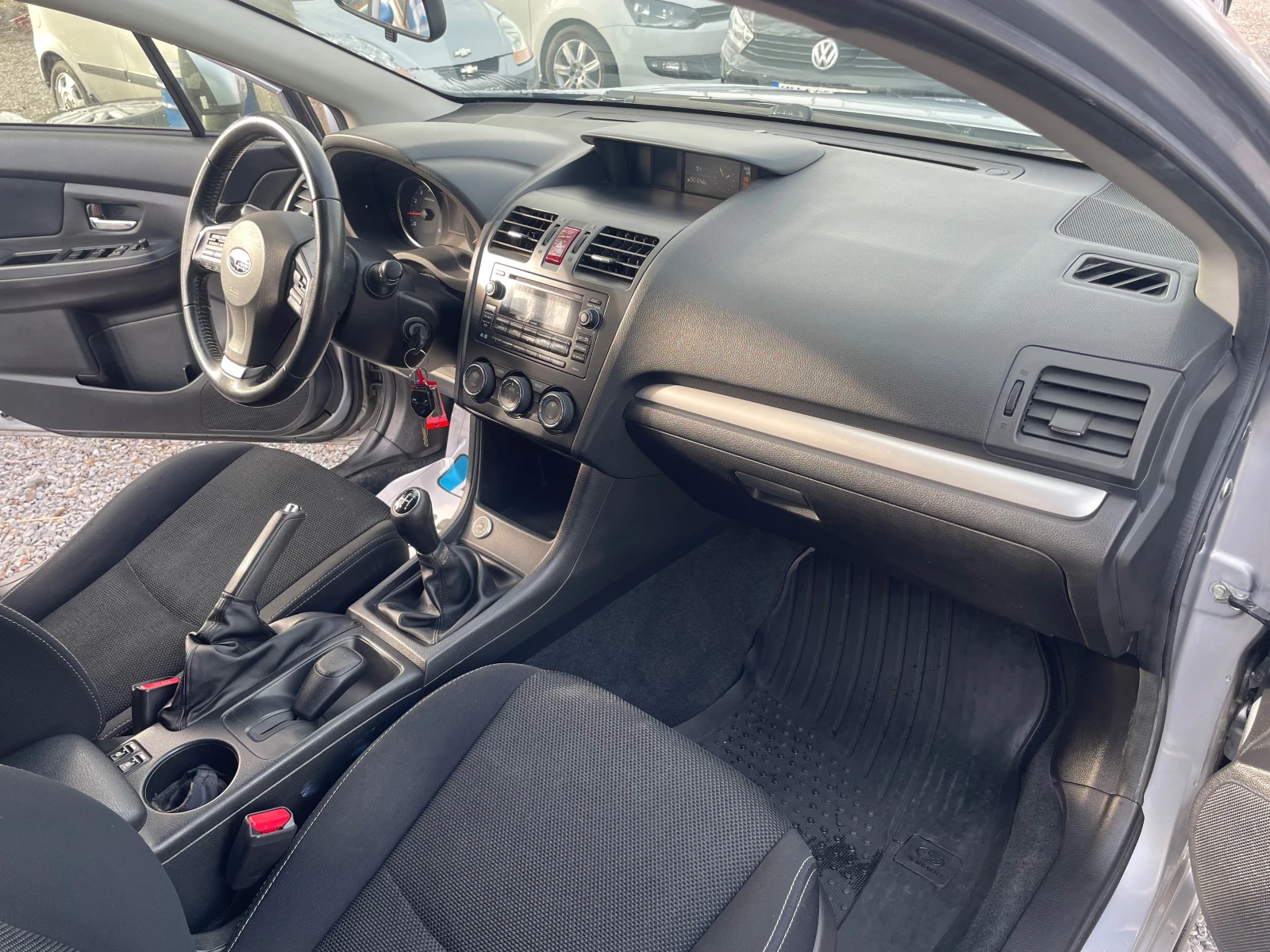 Subaru XV 1.6i GPL+ камера, снимка 10 - Автомобили и джипове - 54916542