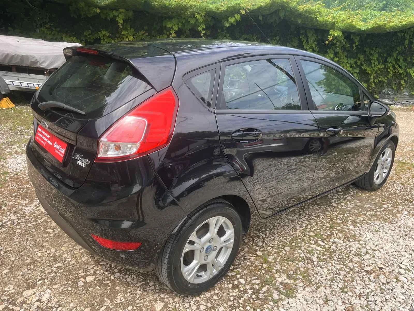Ford Fiesta 1.5D, снимка 11 - Автомобили и джипове - 55127697
