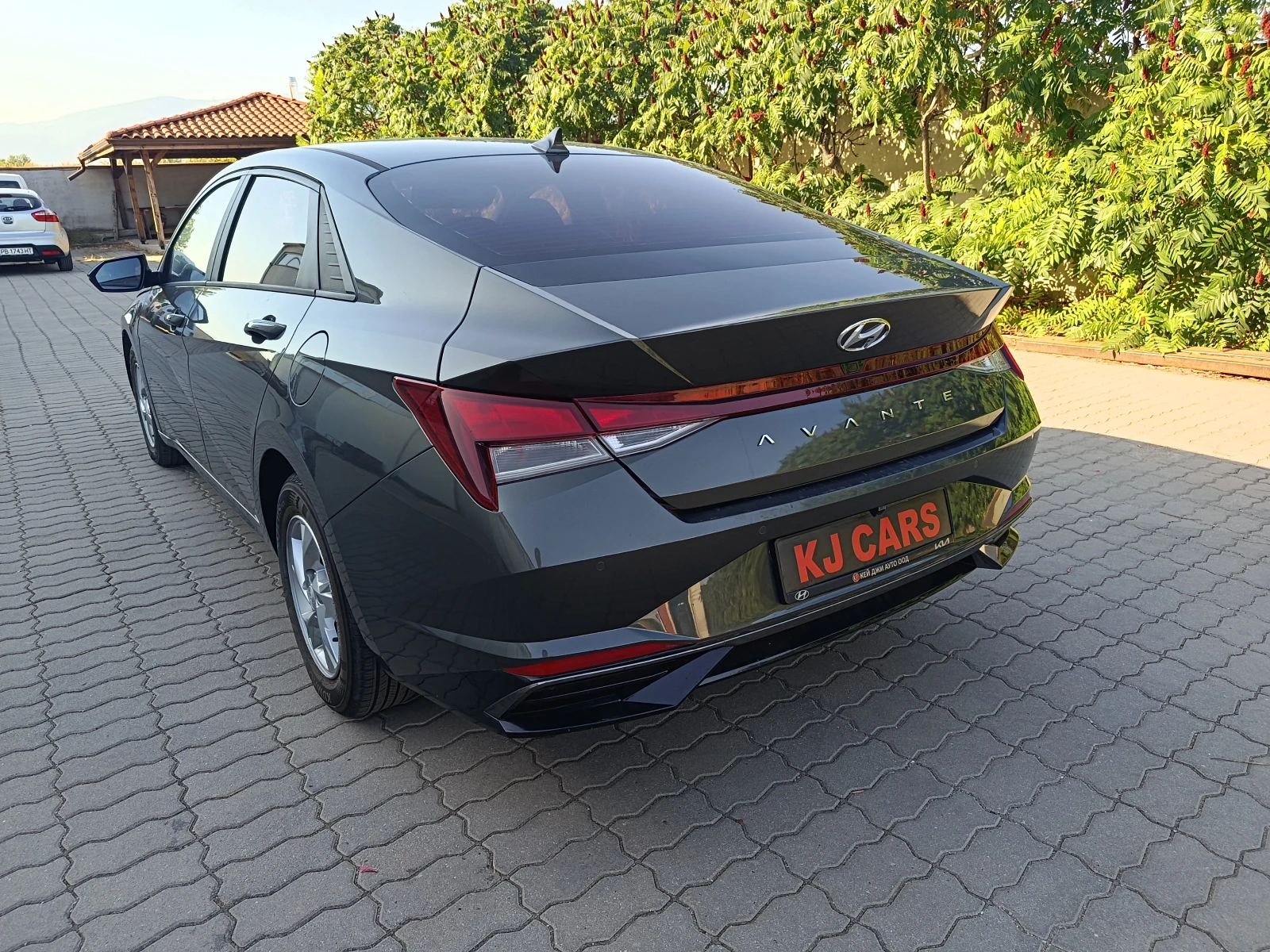 Hyundai Elantra CN7, снимка 7 - Автомобили и джипове - 55947193