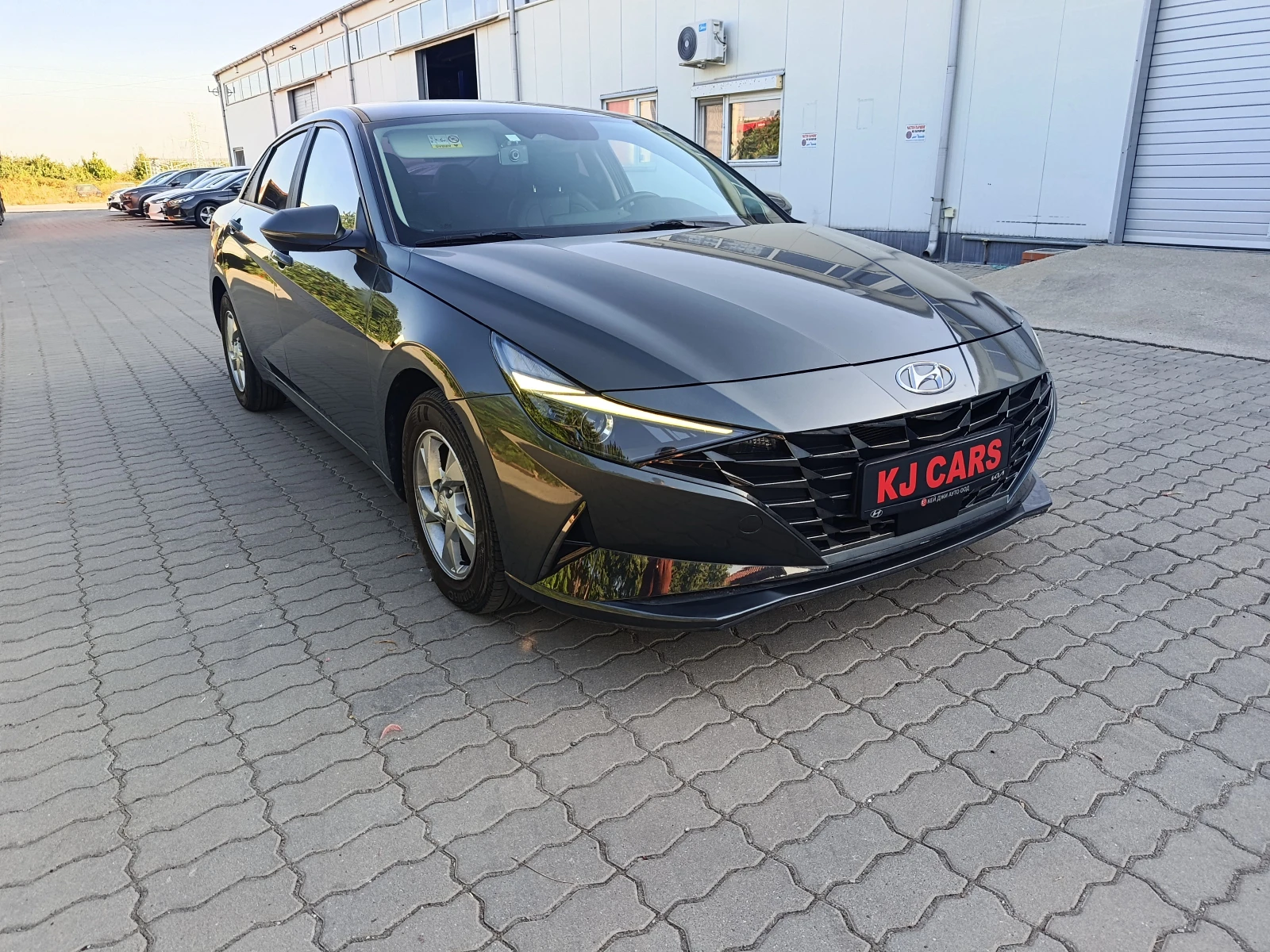 Hyundai Elantra CN7, снимка 2 - Автомобили и джипове - 55947193
