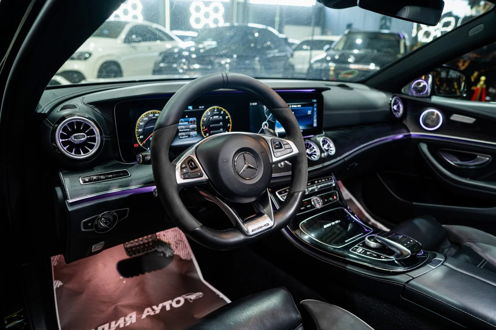 Mercedes-Benz E 63 AMG S 4MATIC+ LED CARBON BURM ПАНО ЛИЗИНГ 100% , снимка 12 - Автомобили и джипове - 55974548