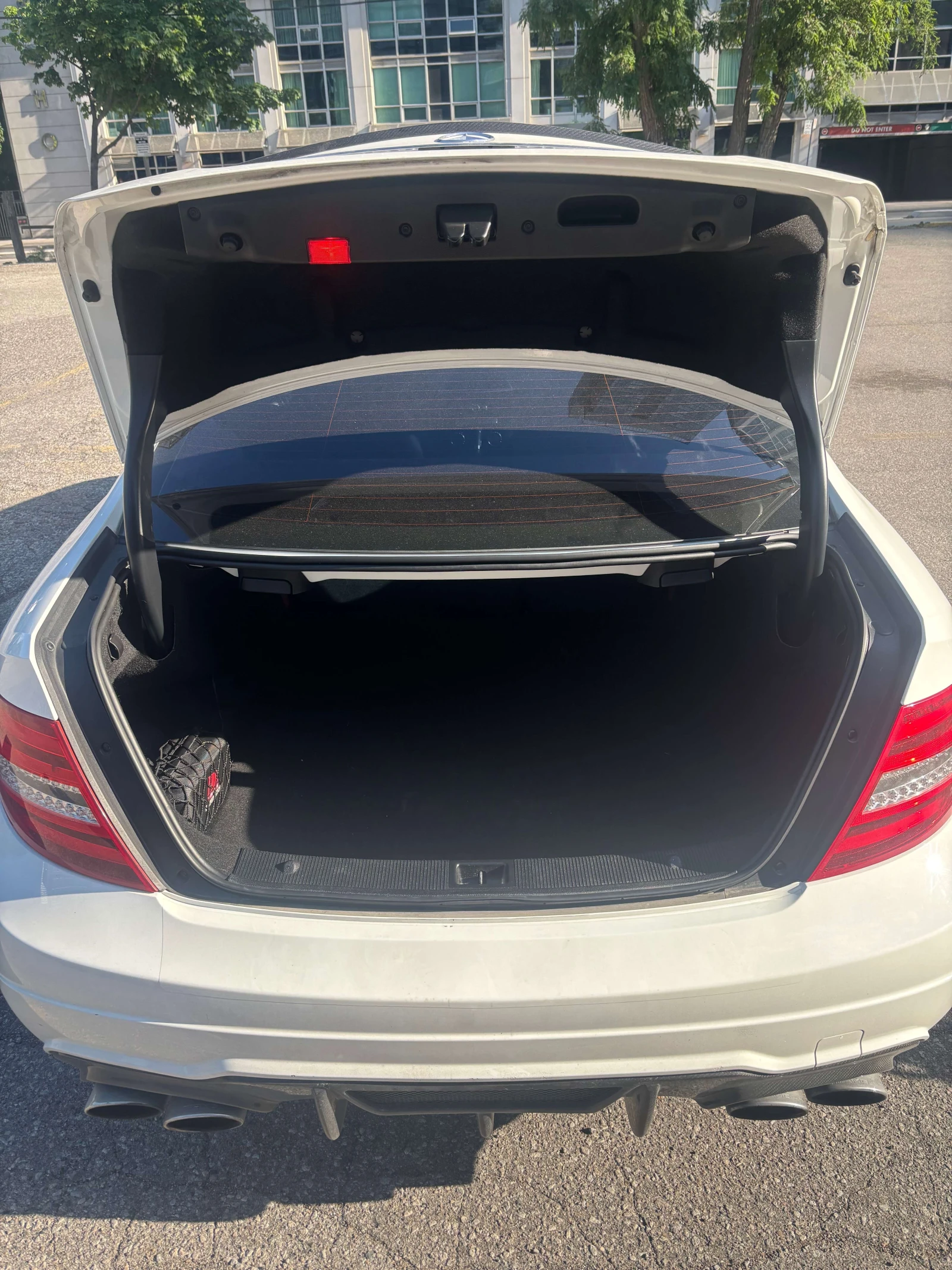 Mercedes-Benz C 63 AMG * C63 * CARFAX * ЦЕНА ДО БГ, снимка 17 - Автомобили и джипове - 55990520