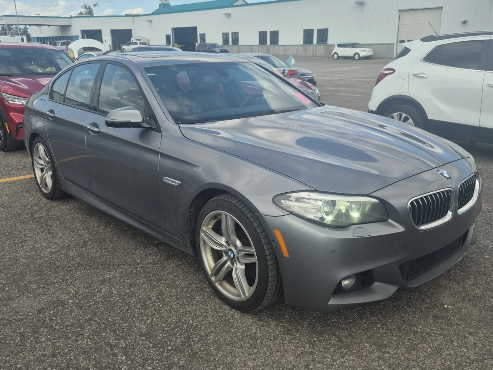 BMW 535 М ПАКЕТ/XDRIVE/ПОДГРЕВ/CARFAX/ФИНАНСИРАНЕ, снимка 2 - Автомобили и джипове - 55995076