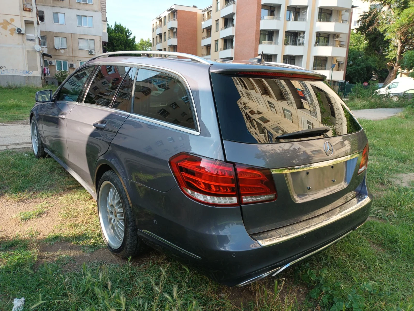 Mercedes-Benz E 200 2.2, снимка 7 - Автомобили и джипове - 56552356