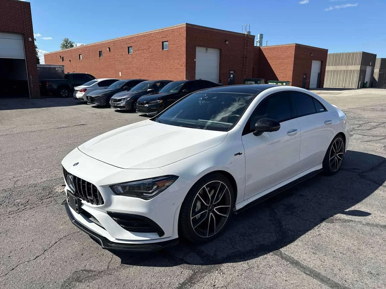 Mercedes-Benz CLA * AMG 35 * CARFAX * ОПЦИЯ ЗА ФИНАНСИРАНЕ