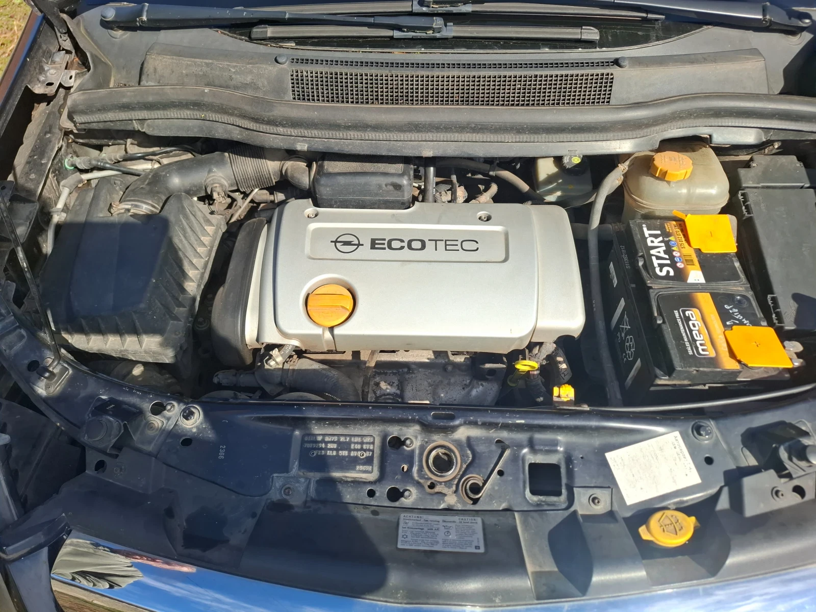 Opel Zafira, снимка 5 - Автомобили и джипове - 56541071