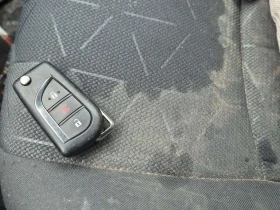 Toyota Rav4 * LE * CARFAX * БЕЗ ПЪРВОНАЧАЛНА ВНОСКА, снимка 8