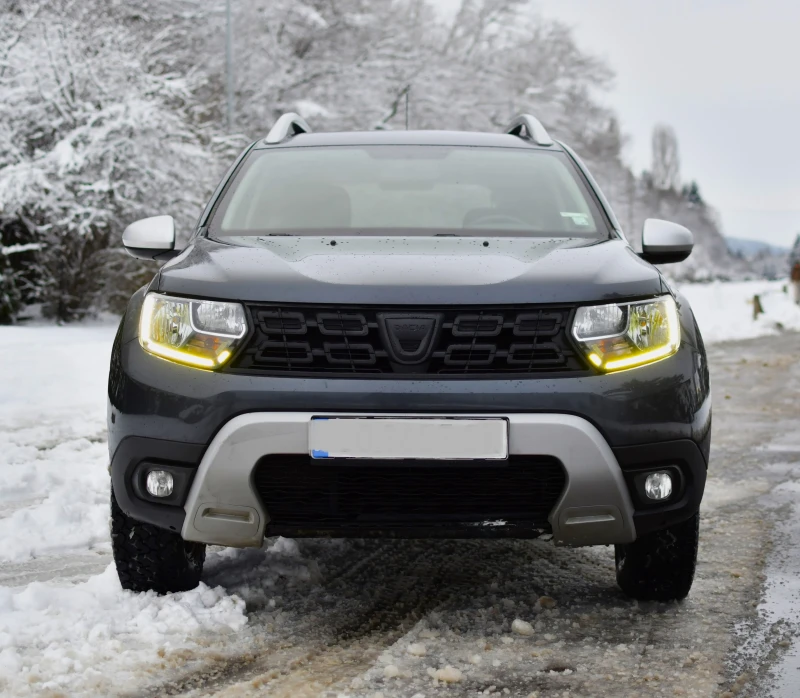 Dacia Duster, снимка 2 - Автомобили и джипове - 48650565