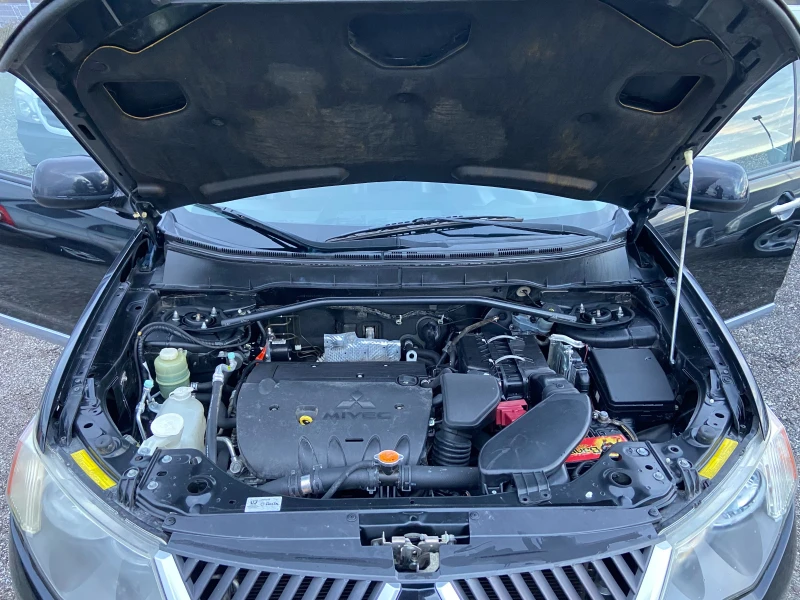 Mitsubishi Outlander LIMITED ГЪРЦИЯ, снимка 17 - Автомобили и джипове - 52596772