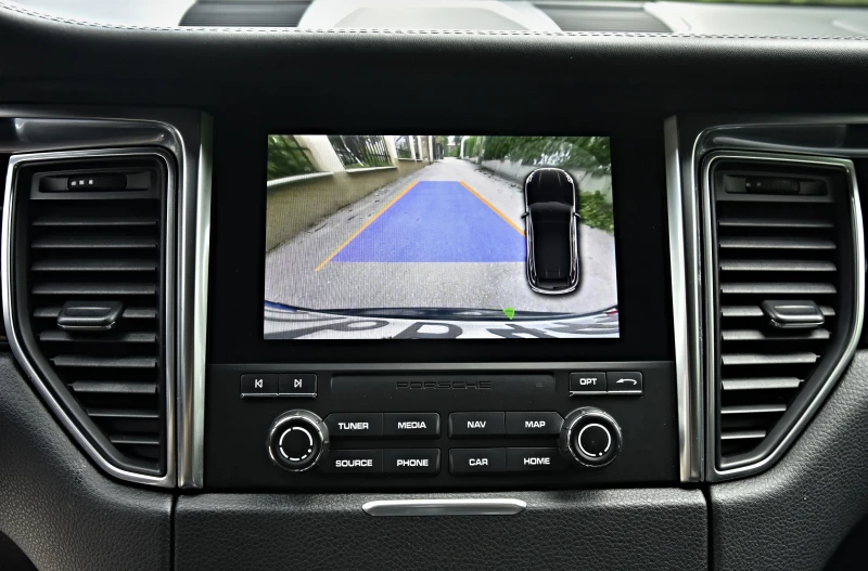 Porsche Macan S/TurboOptic/Camera/BOSE/Distronic//Matrix, снимка 13 - Автомобили и джипове - 52640980