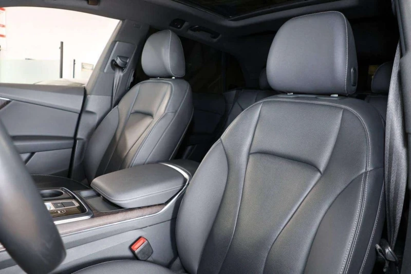 Audi Q8 CARFAX, снимка 8 - Автомобили и джипове - 53283816