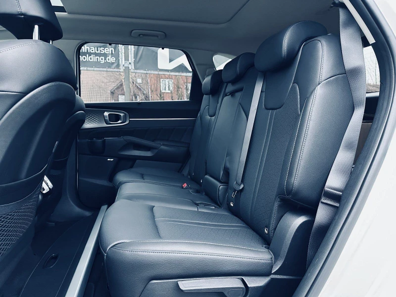 Kia Sorento 6+ 1* PLATINUM* AWD* HYBRID* HEAD-UP* PANO* DISTR* - 93900 лв. - 82064399 | Car24.bg