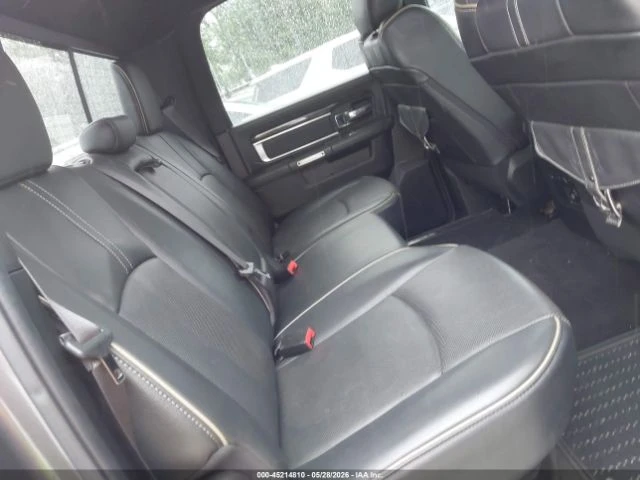 Dodge RAM 1500 Limited 5.7 HEMI 4x4 Crew Cab, снимка 8 - Автомобили и джипове - 55114452
