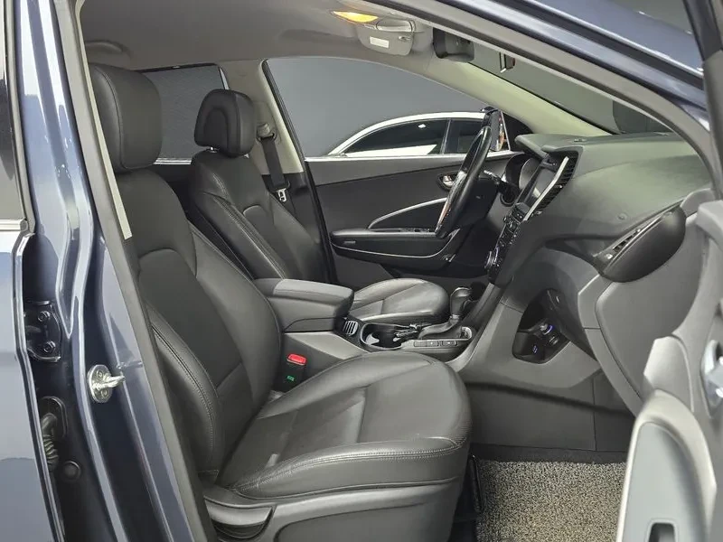 Hyundai Santa fe The Prime Diesel 2.0 2Wd Value Plus, снимка 11 - Автомобили и джипове - 55651731