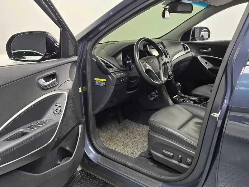 Hyundai Santa fe The Prime Diesel 2.0 2Wd Value Plus, снимка 10 - Автомобили и джипове - 55651731