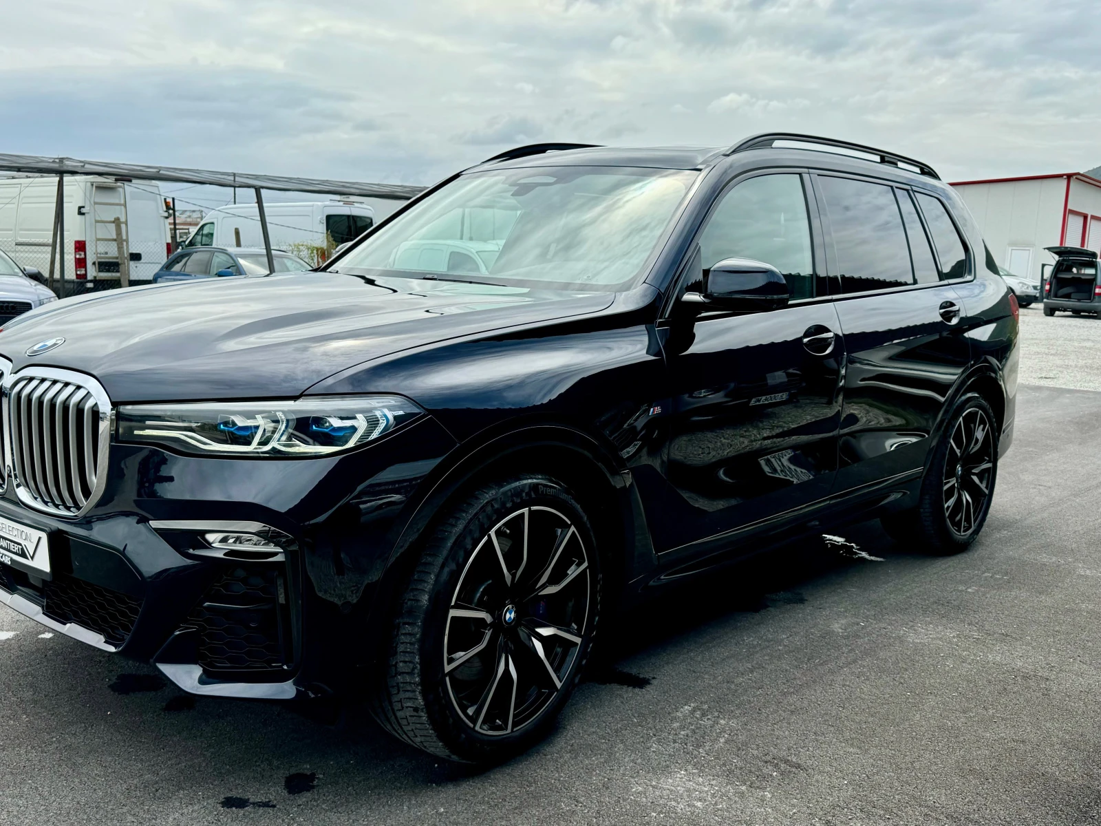 BMW X7 M-paket 7 местен - изображение 8