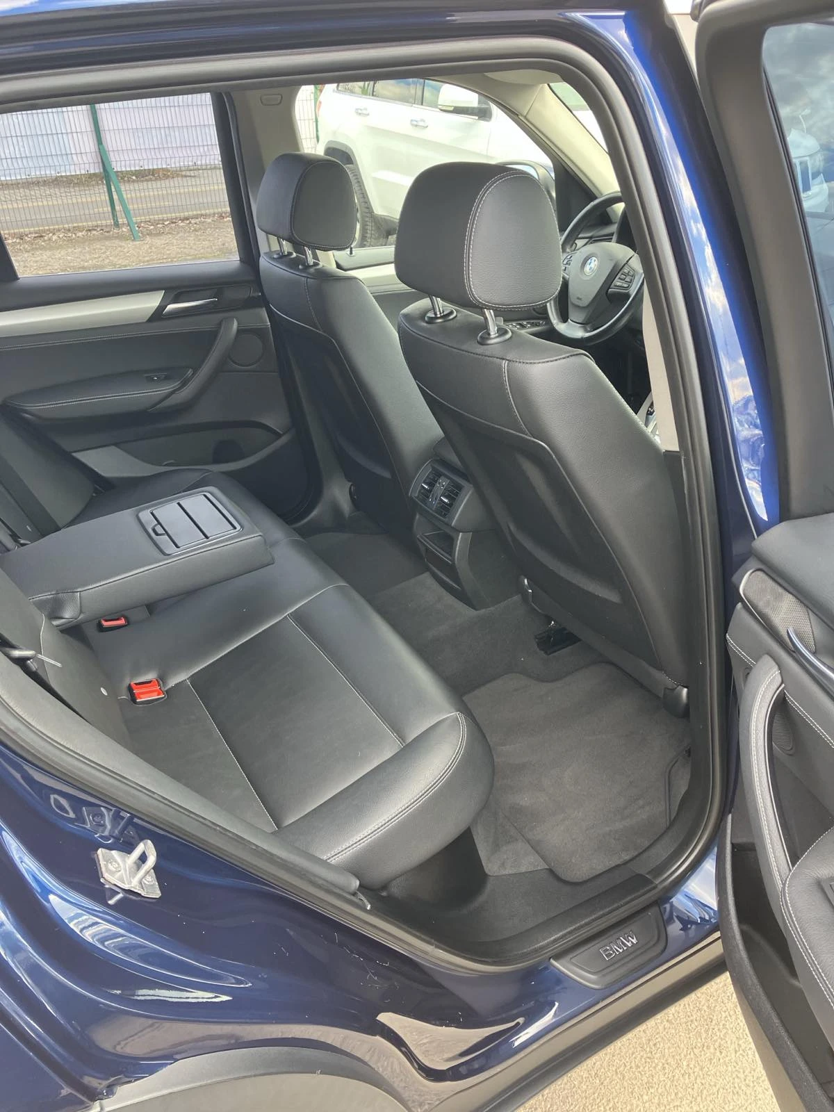 BMW X3 xDRIVE, снимка 12 - Автомобили и джипове - 53824453