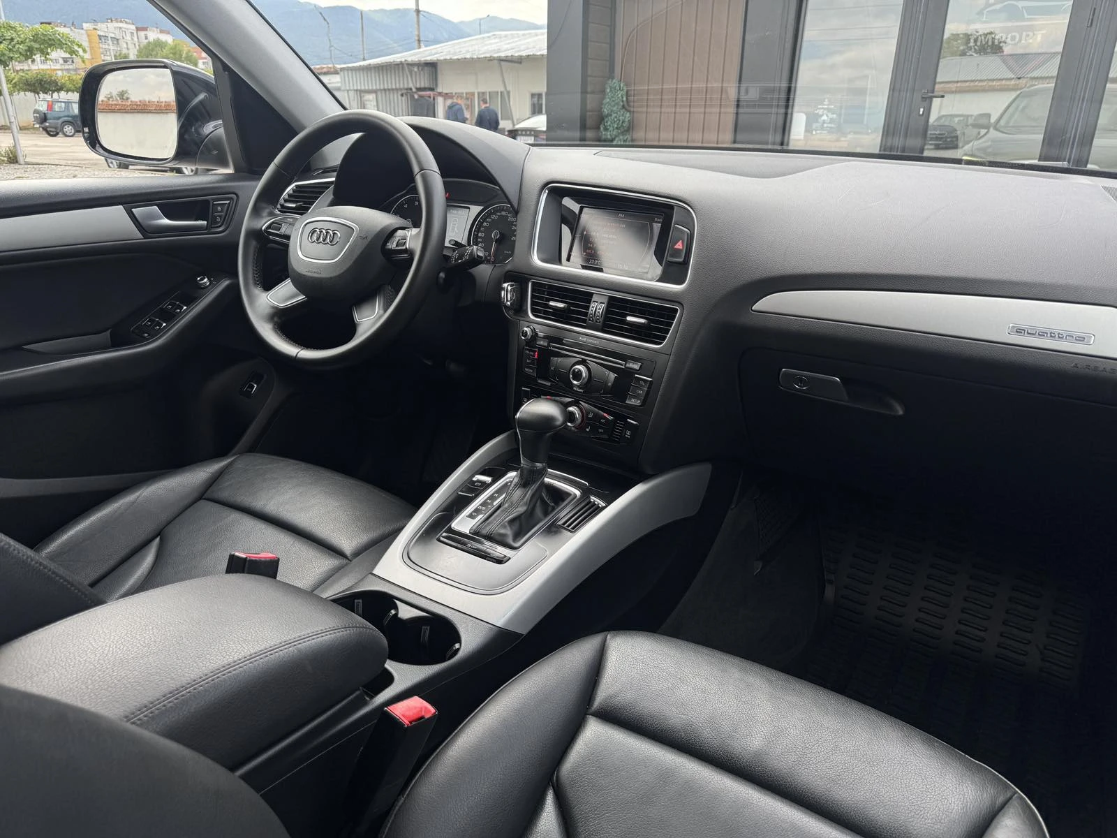 Audi Q5 2.0TFSI* QUATTRO* LED - изображение 8