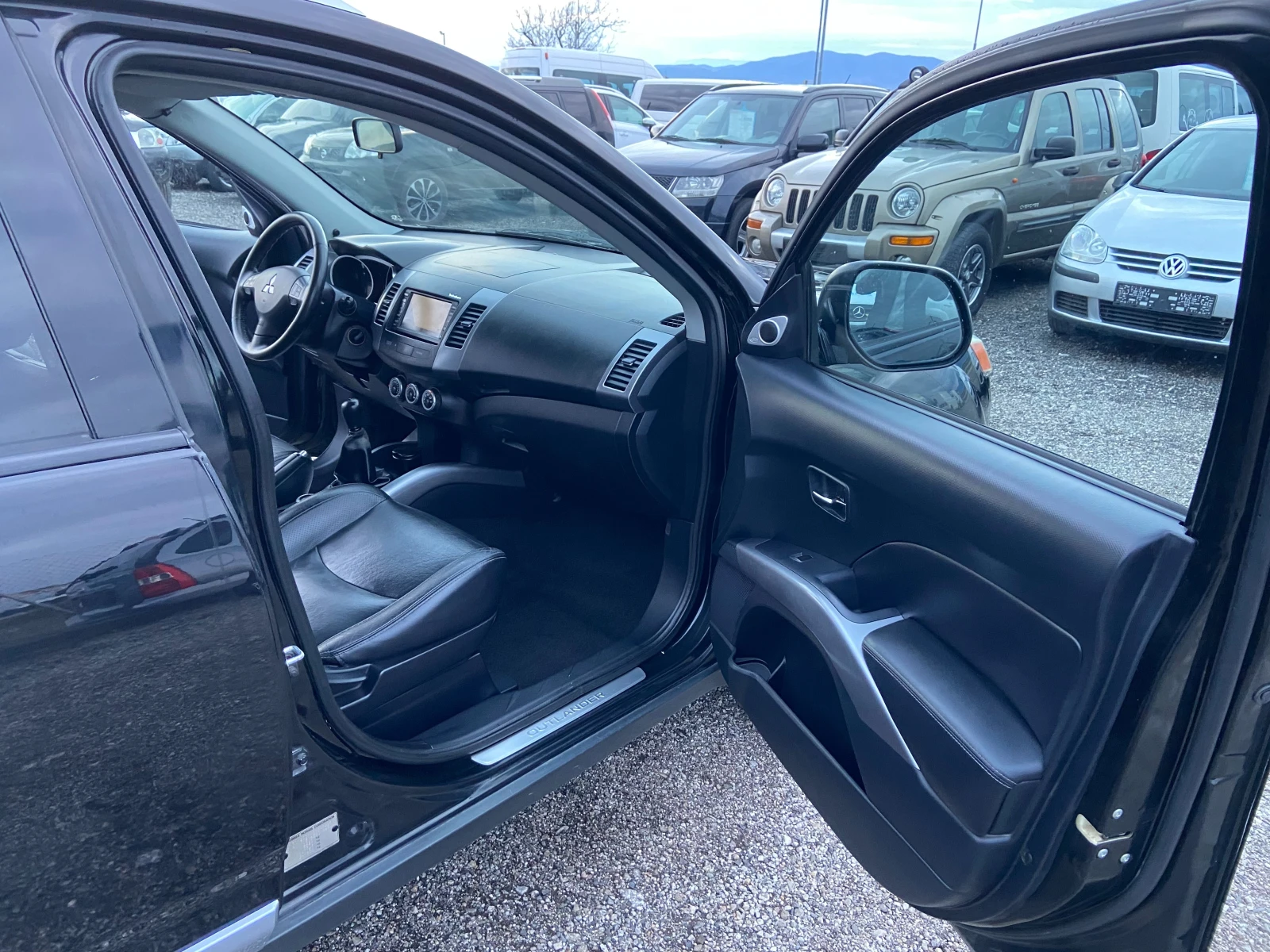 Mitsubishi Outlander LIMITED  | Mobile.bg   14