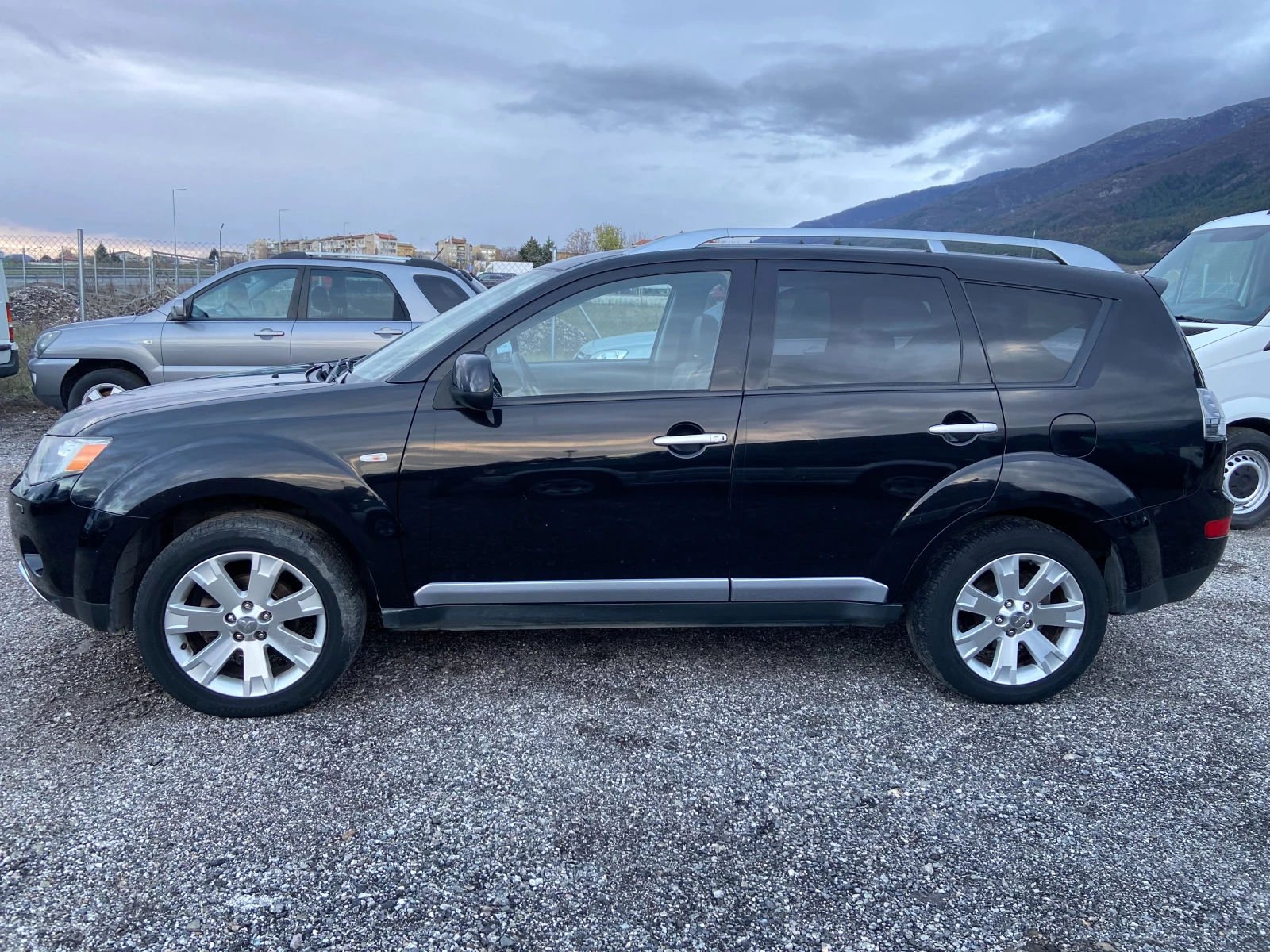 Mitsubishi Outlander LIMITED ГЪРЦИЯ - изображение 7