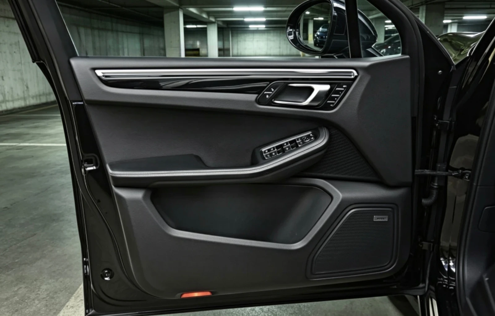 Porsche Macan S/TurboOptic/Camera/BOSE/Distronic//Matrix, снимка 7 - Автомобили и джипове - 52640980