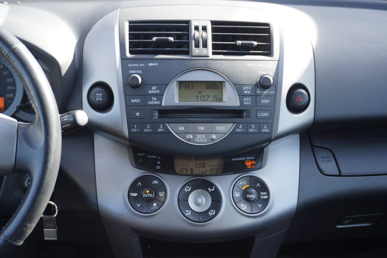 Toyota Rav4 2.0VVT-i 4WD/ИТАЛИЯ, снимка 13 - Автомобили и джипове - 53768997