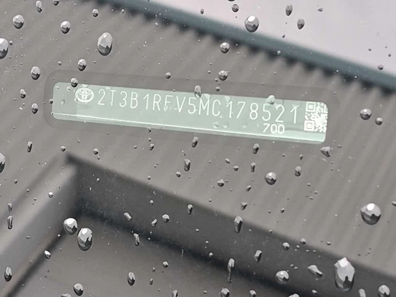 Toyota Rav4 * LE * CARFAX * БЕЗ ПЪРВОНАЧАЛНА ВНОСКА, снимка 16 - Автомобили и джипове - 53900576