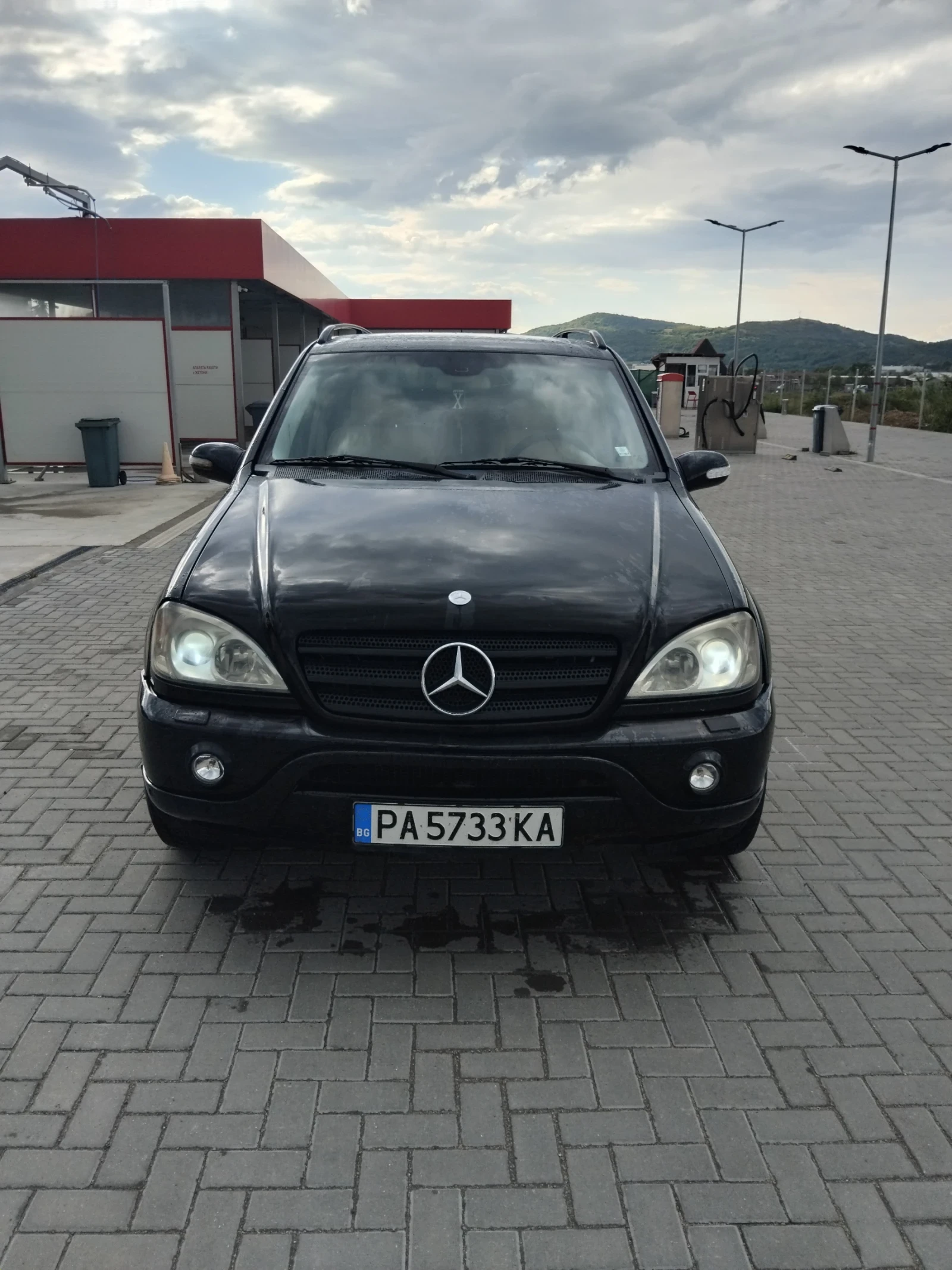 Mercedes-Benz ML 270, снимка 4 - Автомобили и джипове - 54658809