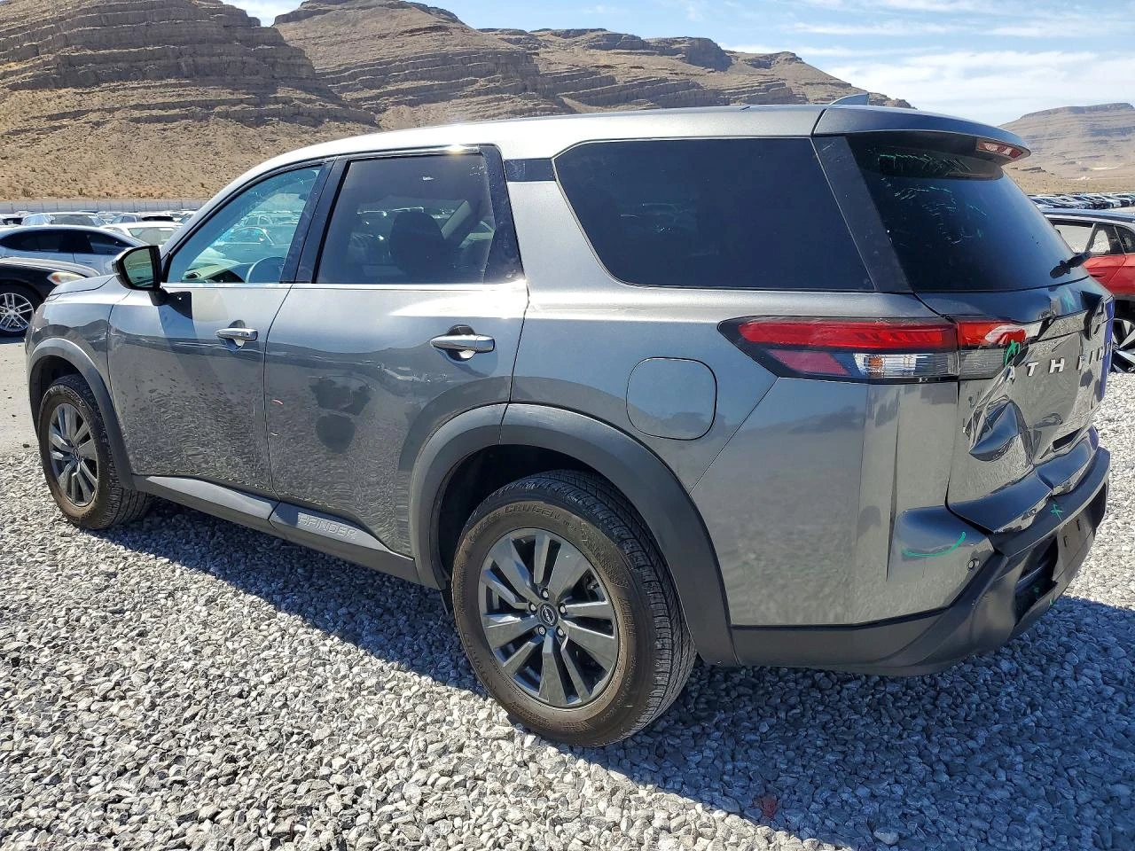 Nissan Pathfinder 3.5l S, снимка 2 - Автомобили и джипове - 54920356