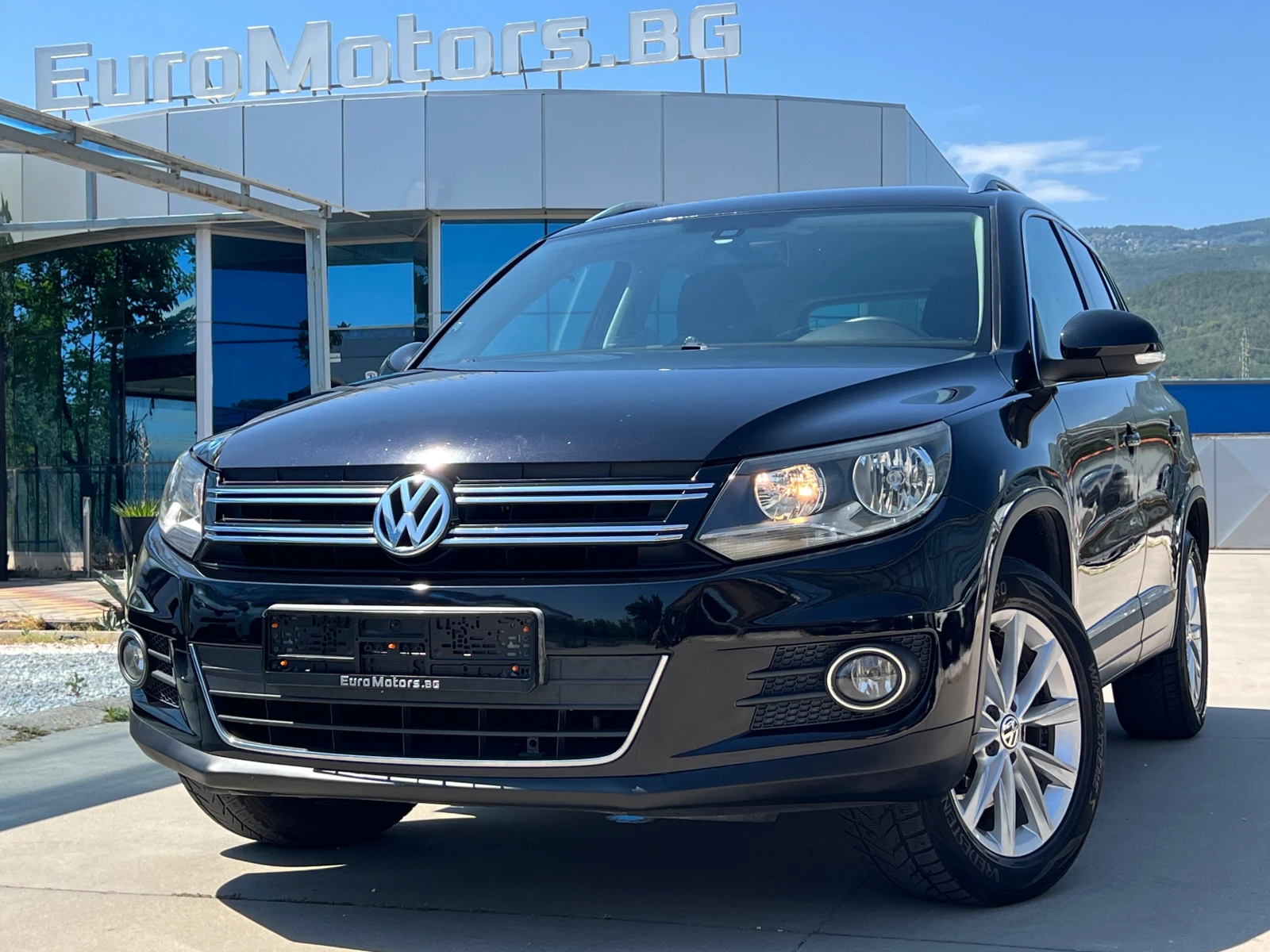 VW Tiguan 2.0TDI, 4-MOTION-ПЪЛНА СЕРВИЗНА ИСТОРИЯ!!!