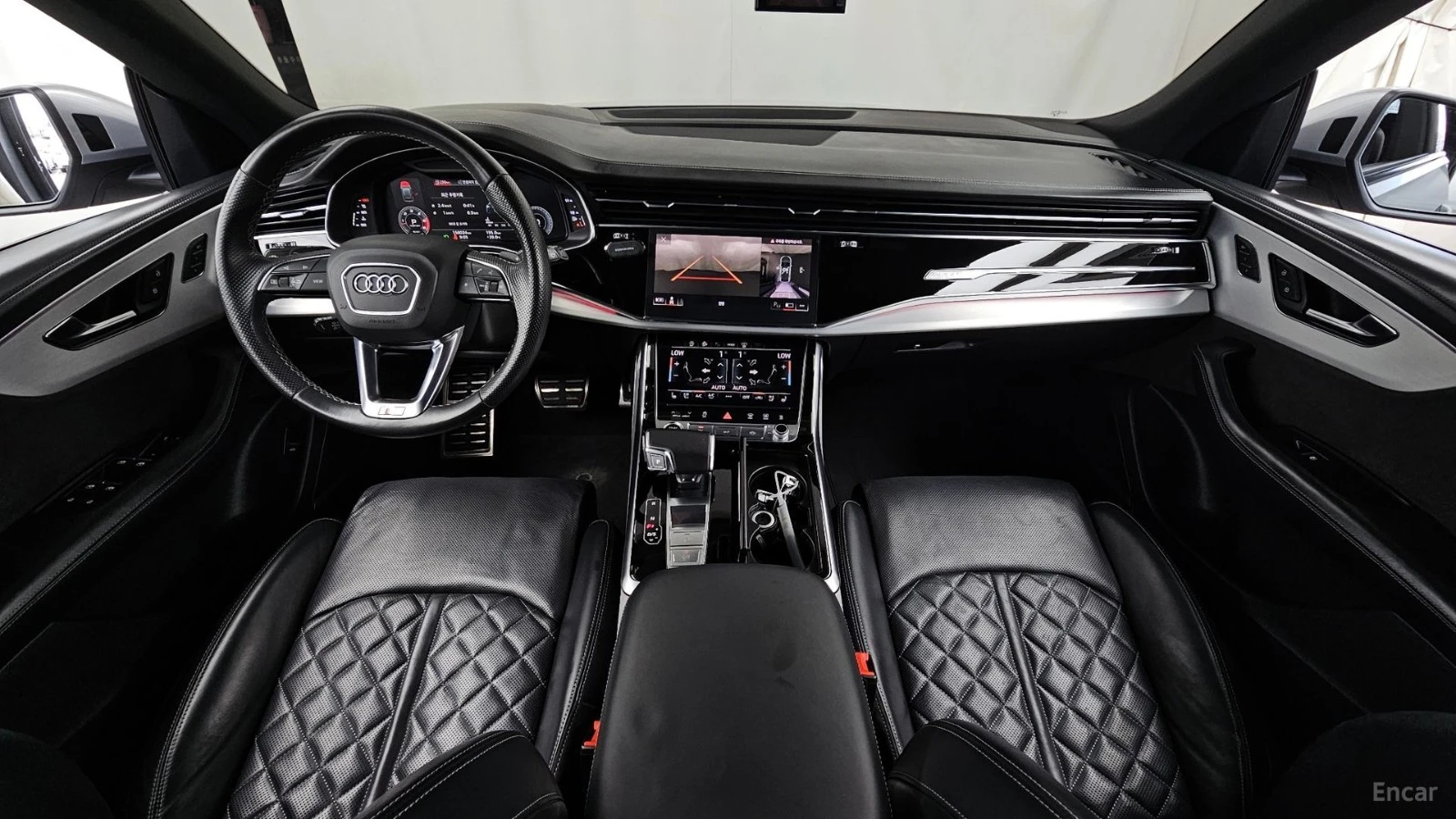 Audi Q8 PREMIUM* ОБДУХВАНЕ* 360 КАМЕРА* HEADUP* ПАМЕТ* , снимка 7 - Автомобили и джипове - 55623924