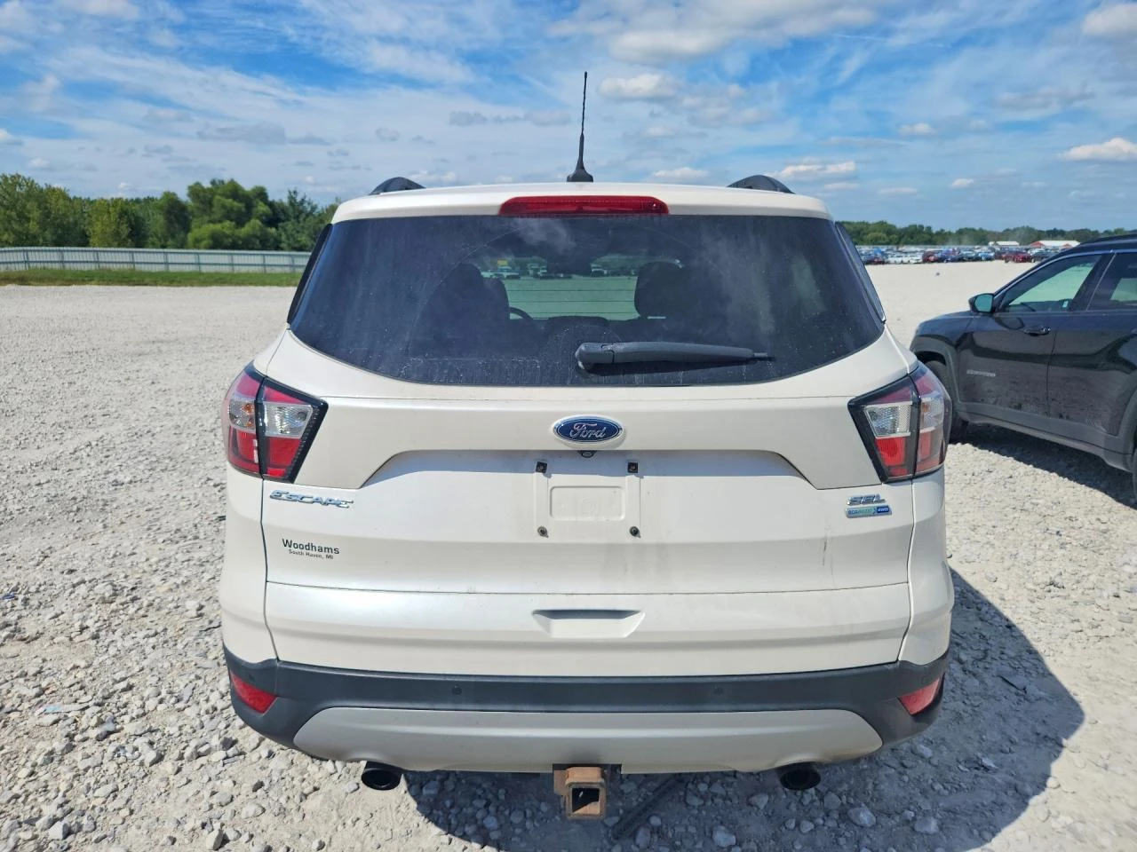 Ford Escape 1.5l Sel, снимка 6 - Автомобили и джипове - 56033680