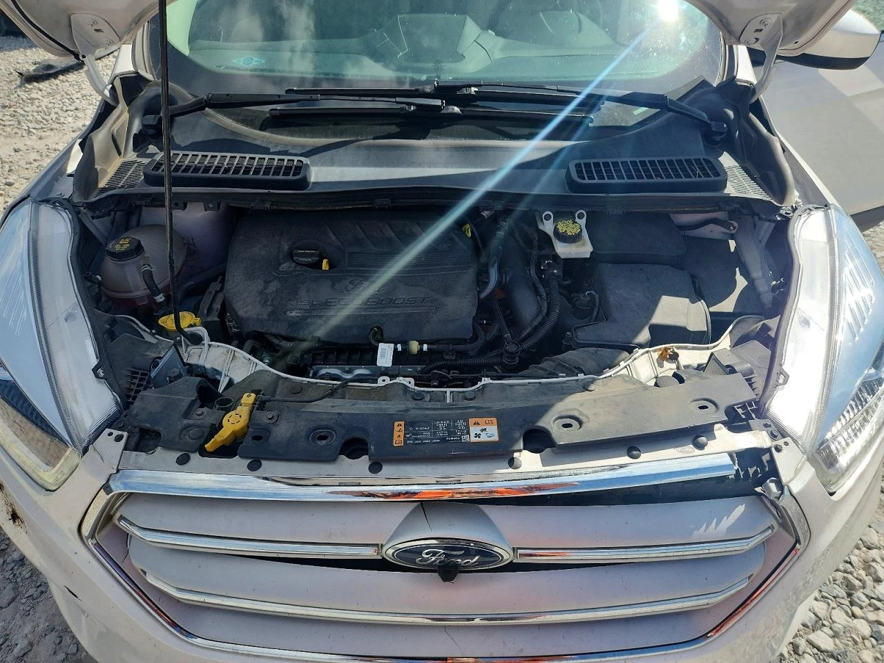 Ford Escape 1.5l Sel, снимка 12 - Автомобили и джипове - 56033680