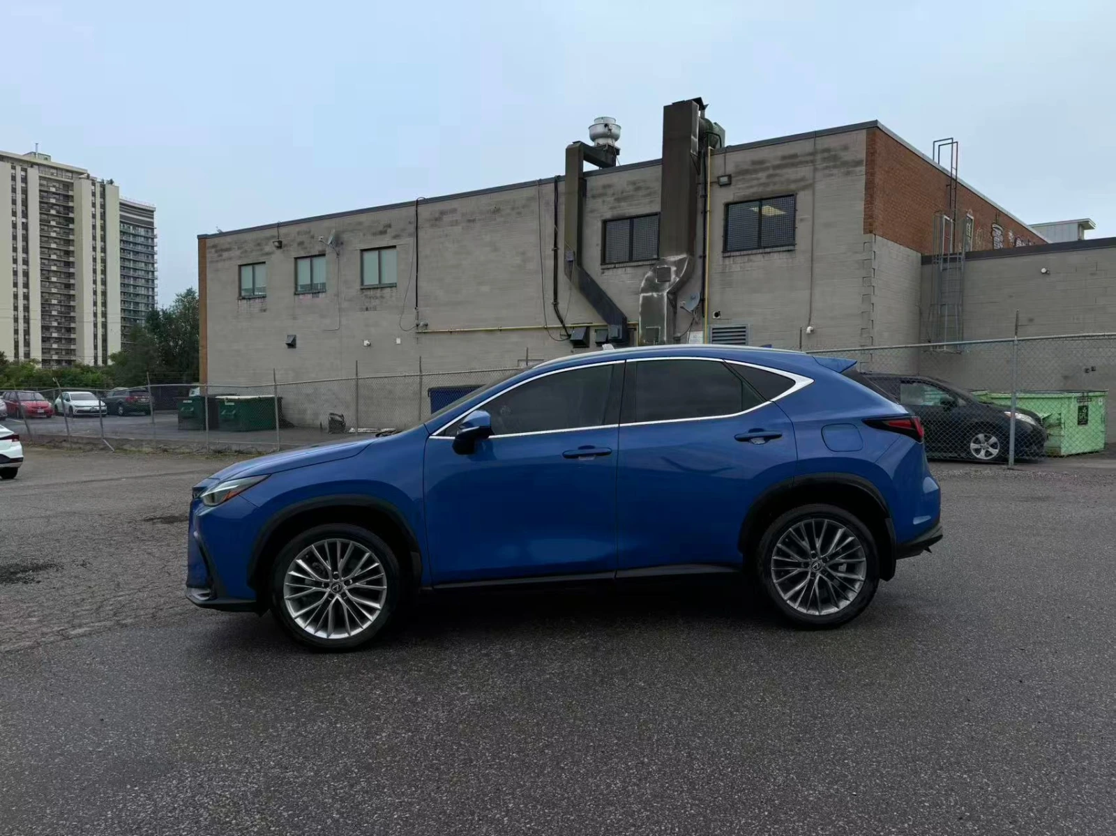 Lexus NX * 350 * CARFAX * ОПЦИЯ ЗА ФИНАНСИРАНЕ , снимка 2 - Автомобили и джипове - 56072172