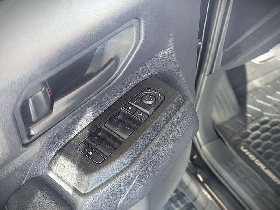Toyota Land cruiser * 2.4 Hybrid Base * CARFAX *  | Mobile.bg � ����������� 16