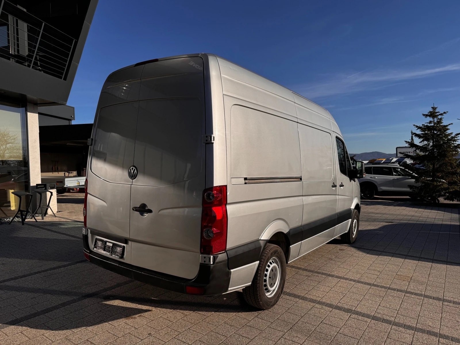 VW Crafter 2.0TDI Хладилен Клима L2H2  - изображение 5