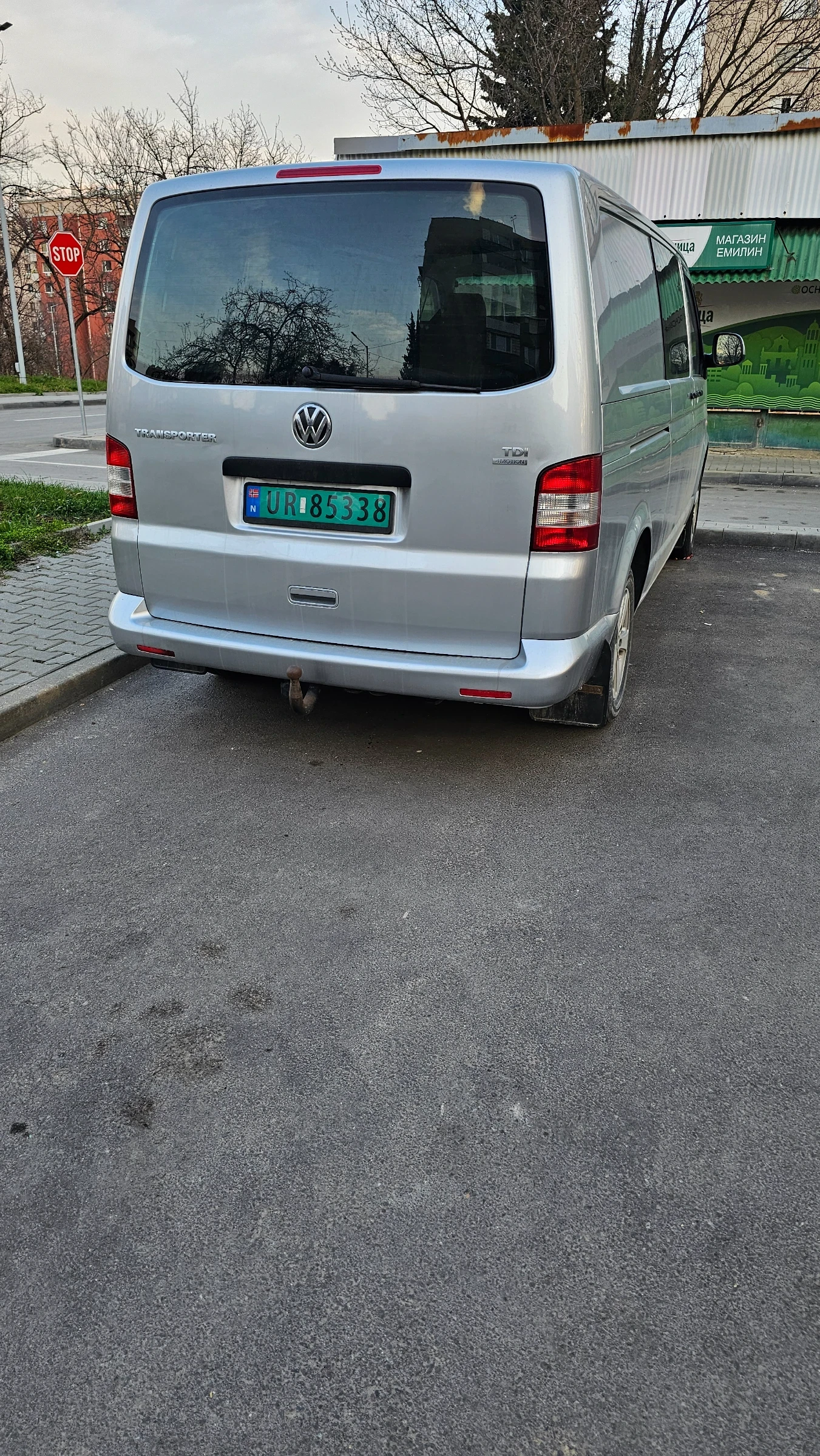 VW T5, снимка 2 - Бусове и автобуси - 53792326