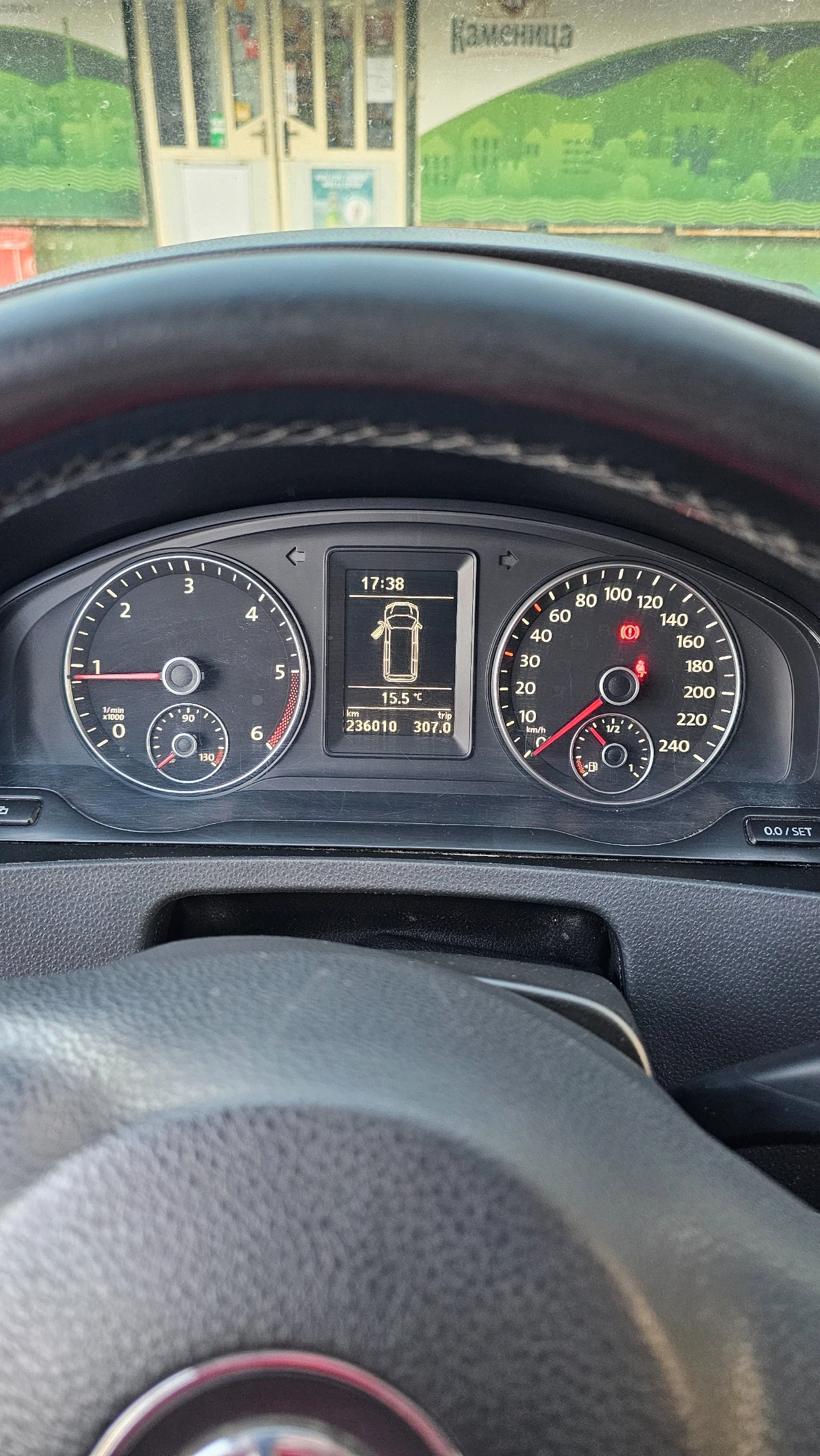 VW T5, снимка 6 - Бусове и автобуси - 53792326