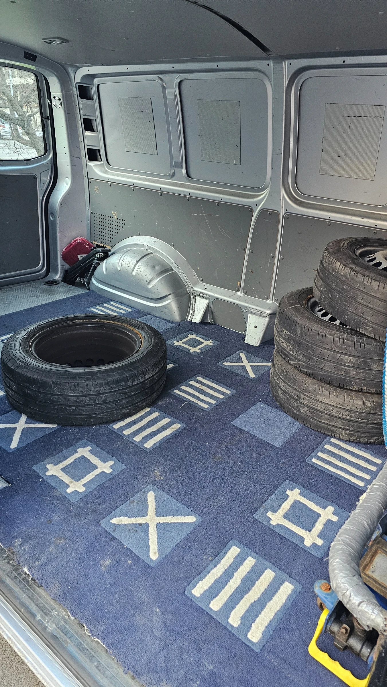 VW T5, снимка 8 - Бусове и автобуси - 53792326