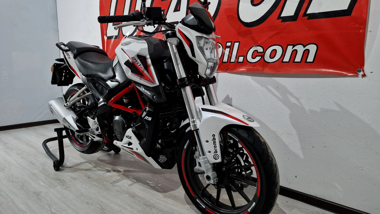 Benelli 250 BN251 2017�. ��������� �2 | Mobile.bg � ����������� 11