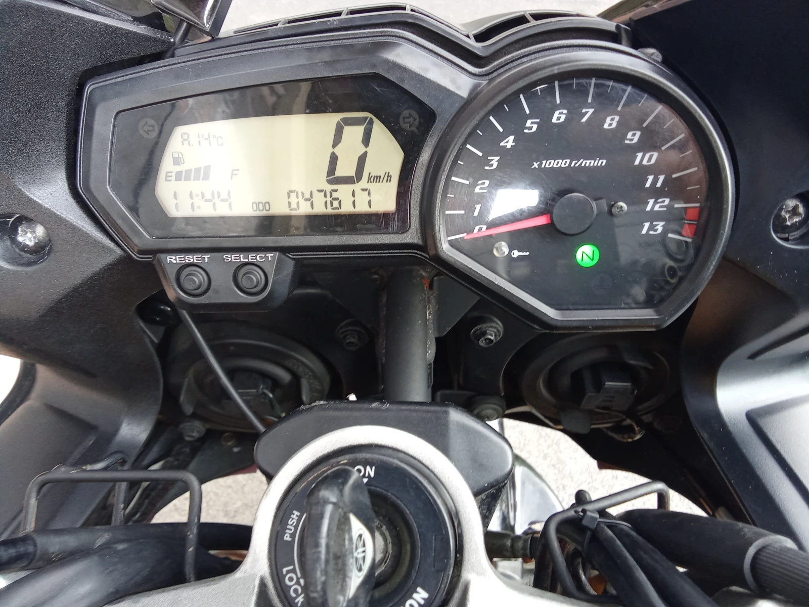 Yamaha Fazer 1000, снимка 6 - Мотоциклети и мототехника - 54389002
