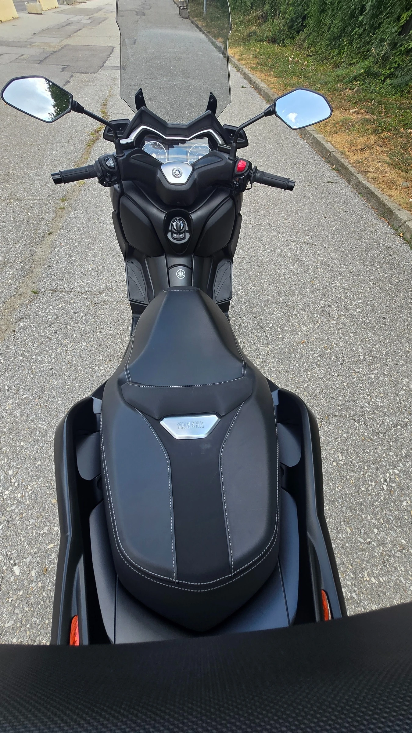 Yamaha X-max Перфектен! Подгряване на ръкохватки, снимка 8 - Мотоциклети и мототехника - 55935374
