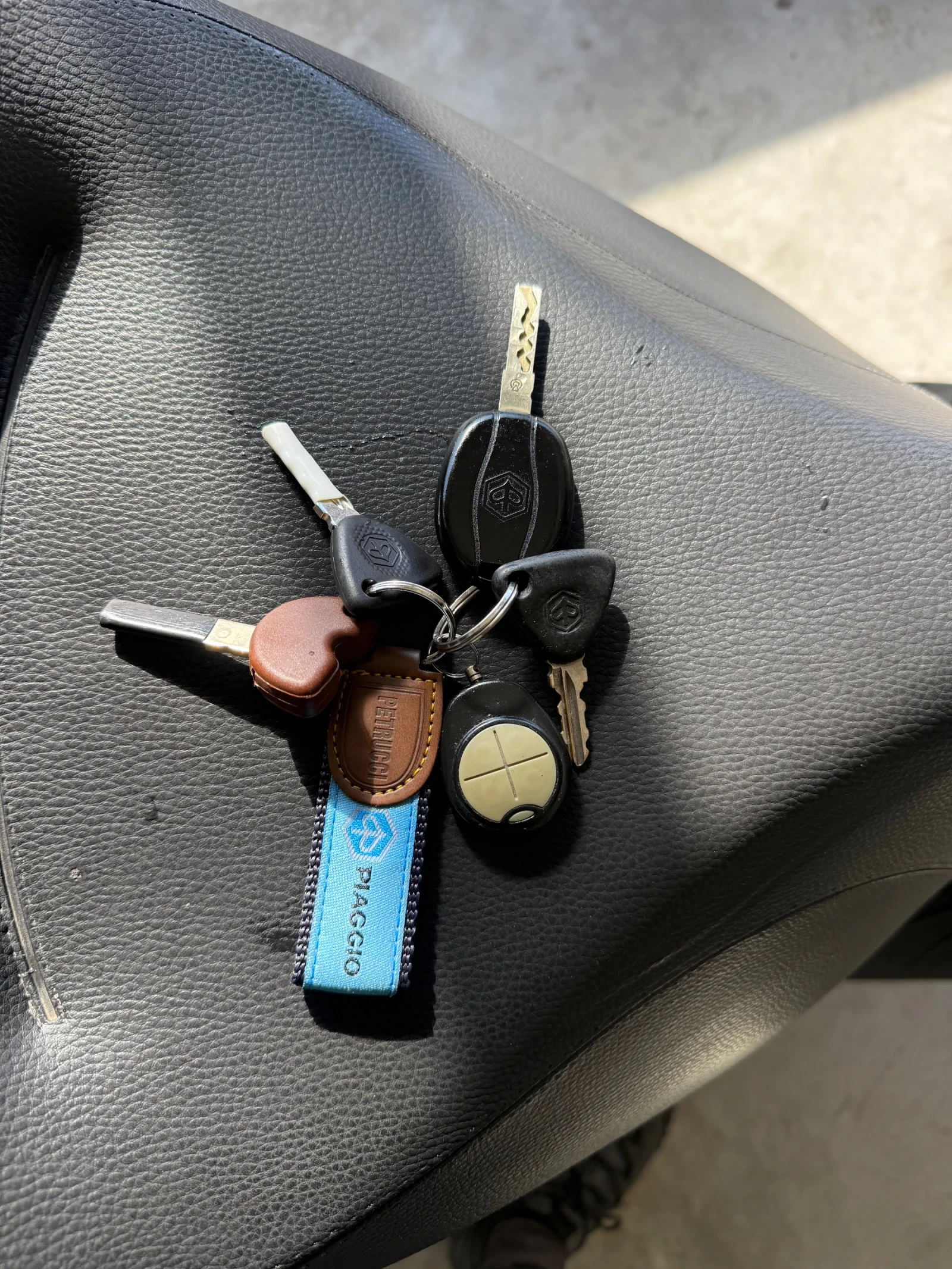 Piaggio Beverly POLICE-ABS/ASR | Mobile.bg � ����������� 10