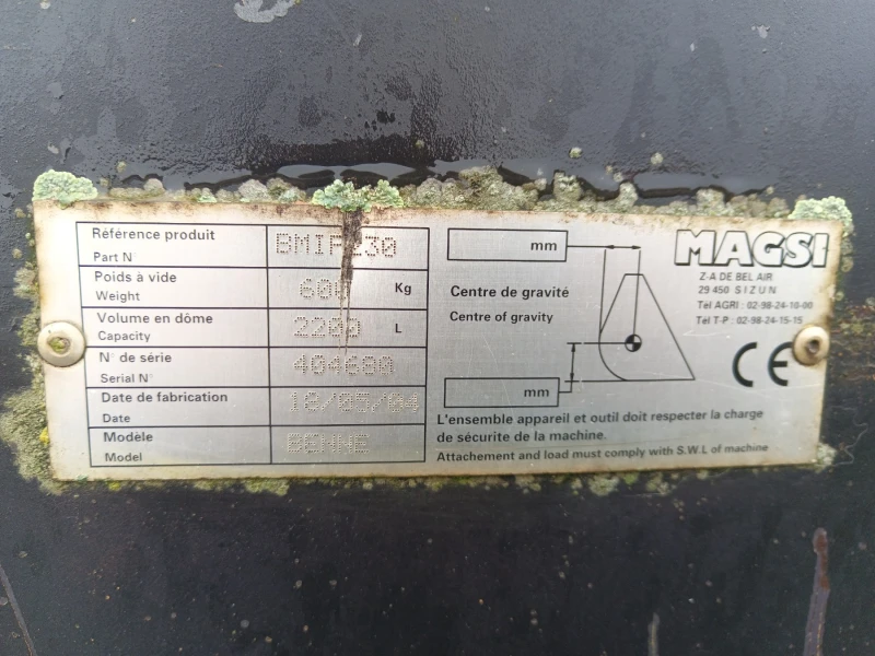 Телескопичен товарач John Deere 3415, снимка 8 - Селскостопанска техника - 53499653