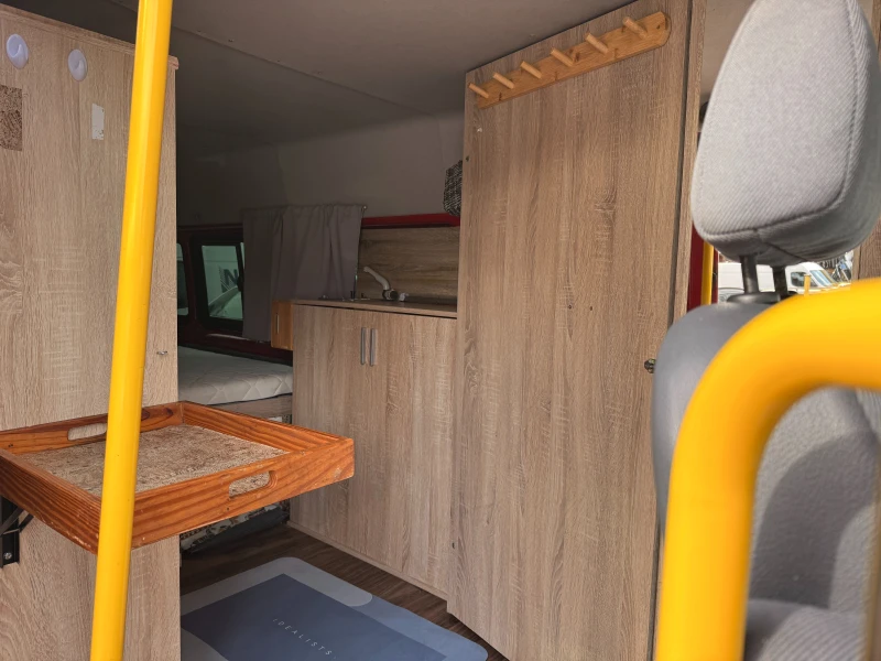 Кемпер Ford Transit, MAXI, Климатик, снимка 11 - Каравани и кемпери - 52355942