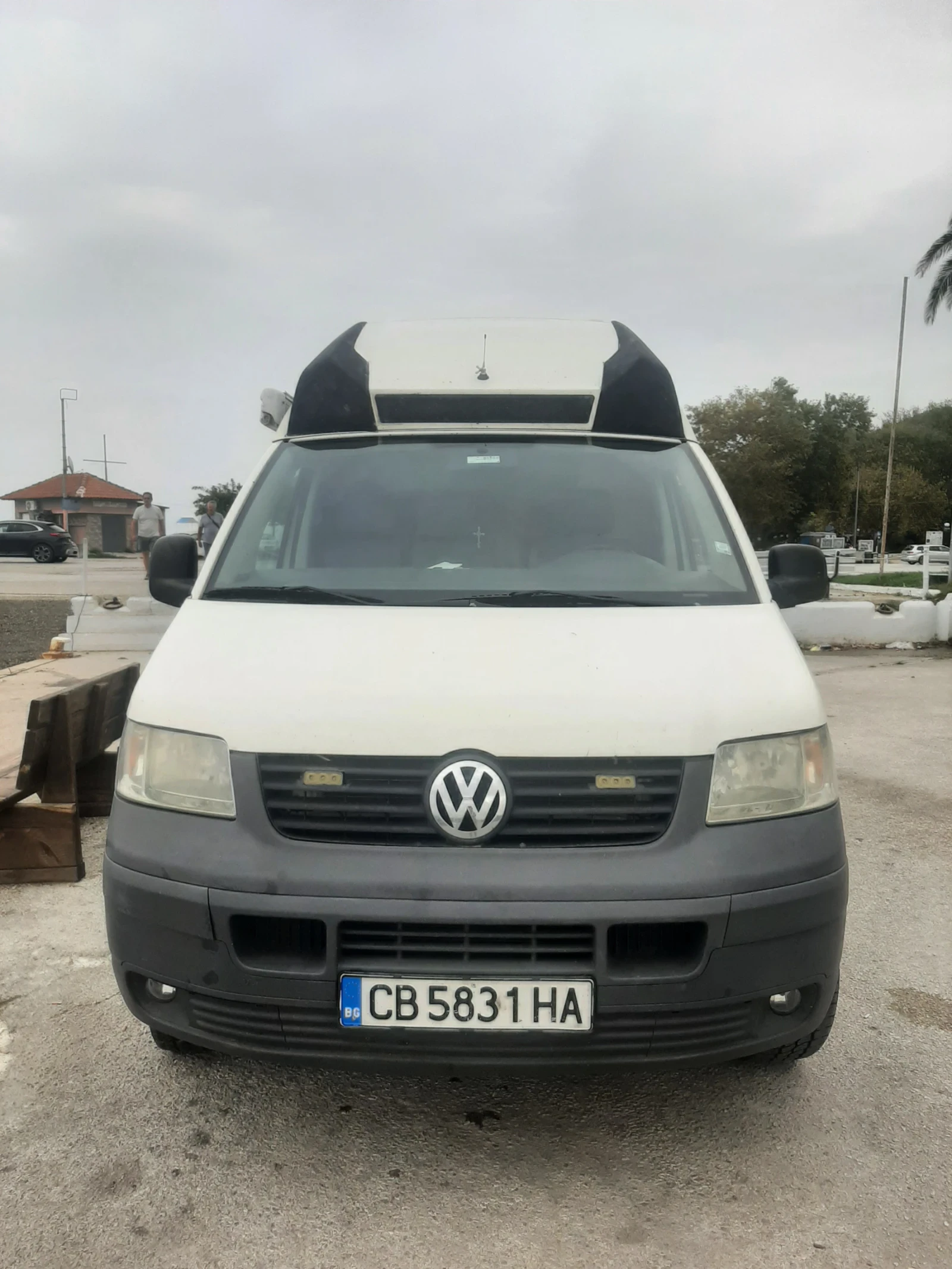 Кемпер VW Transporter4x42.5tdi, снимка 16 - Каравани и кемпери - 54015132