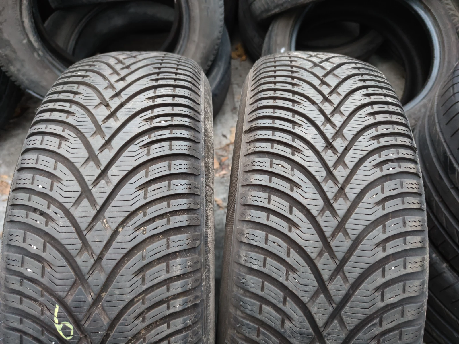  215/65R16 | Mobile.bg   3