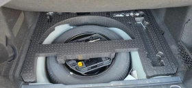 Peugeot 2008 1.2 PureTech автоматик EAT6, снимка 13